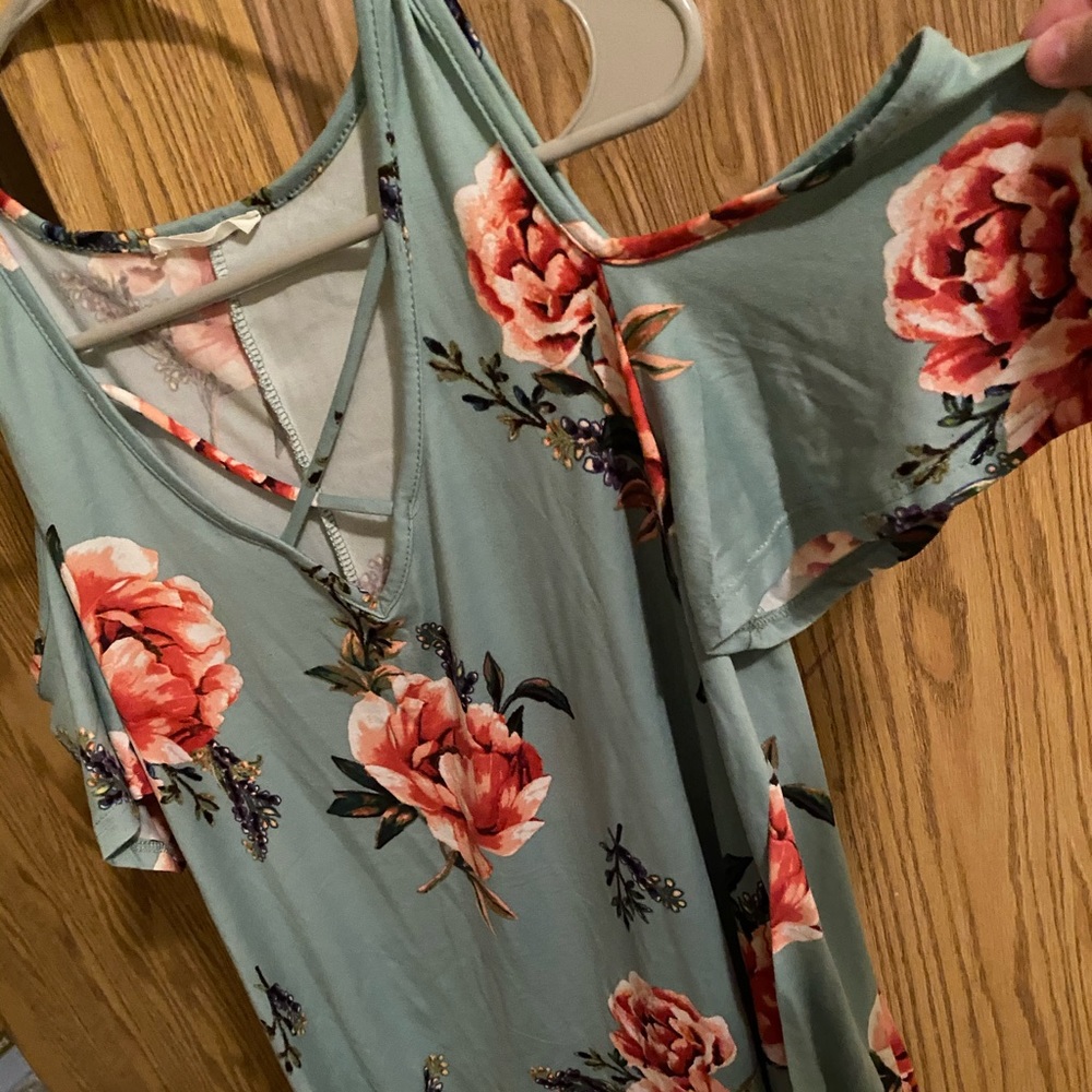 Cute top